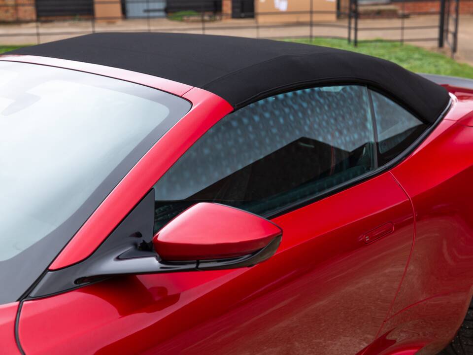 Immagine 37/84 di Aston Martin DBS 770 Ultimate Volante (2023)
