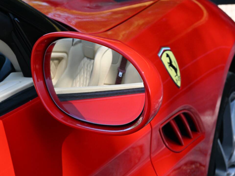 Afbeelding 49/50 van Ferrari California (2011)