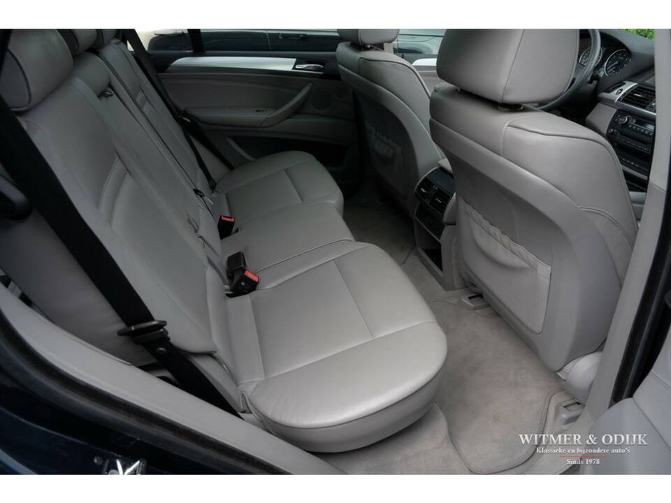 Afbeelding 28/34 van BMW X5 xDrive48i (2006)