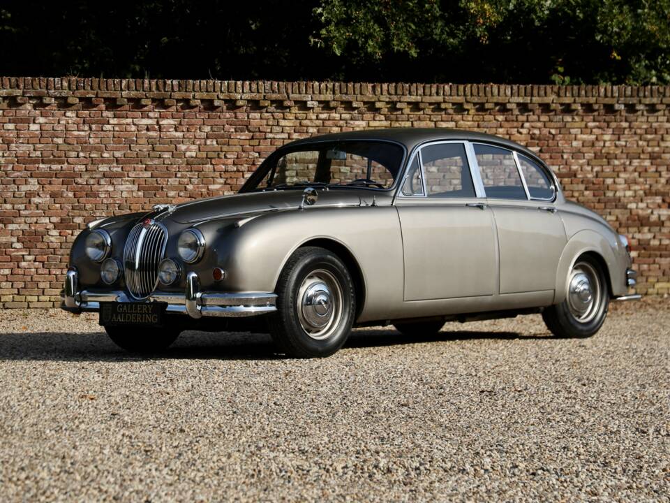 Immagine 46/50 di Jaguar Mk II 3.4 (1966)