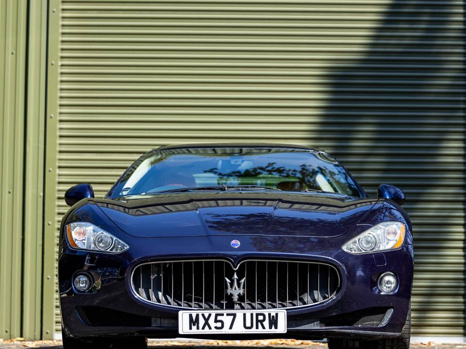 Immagine 8/31 di Maserati GranTurismo 4.2 (2008)