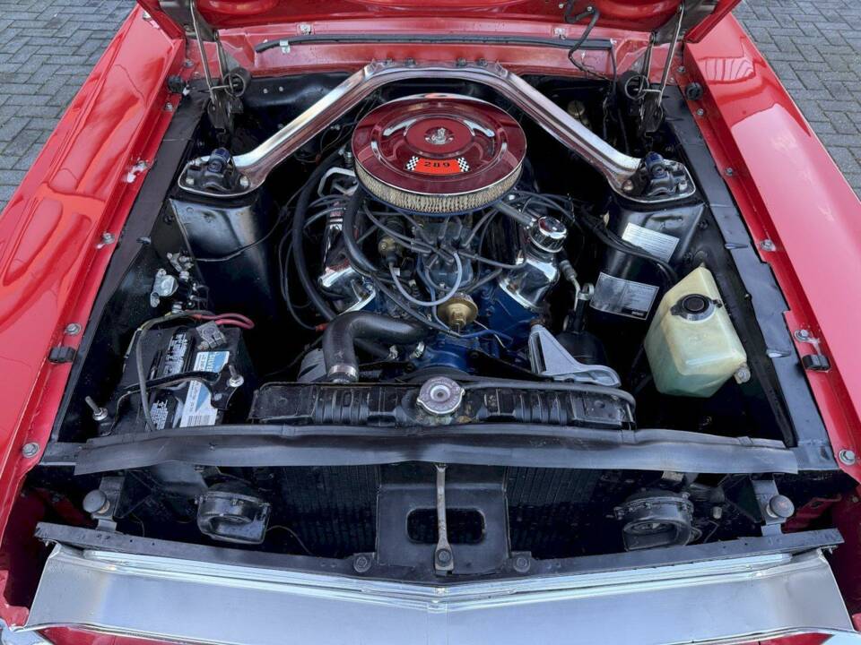 Image 37/50 of Ford Mustang 200 (1968)