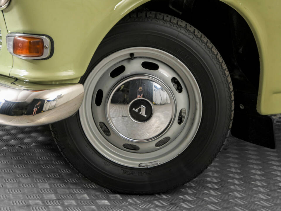 Bild 4/50 von Volvo P 121 (1967)