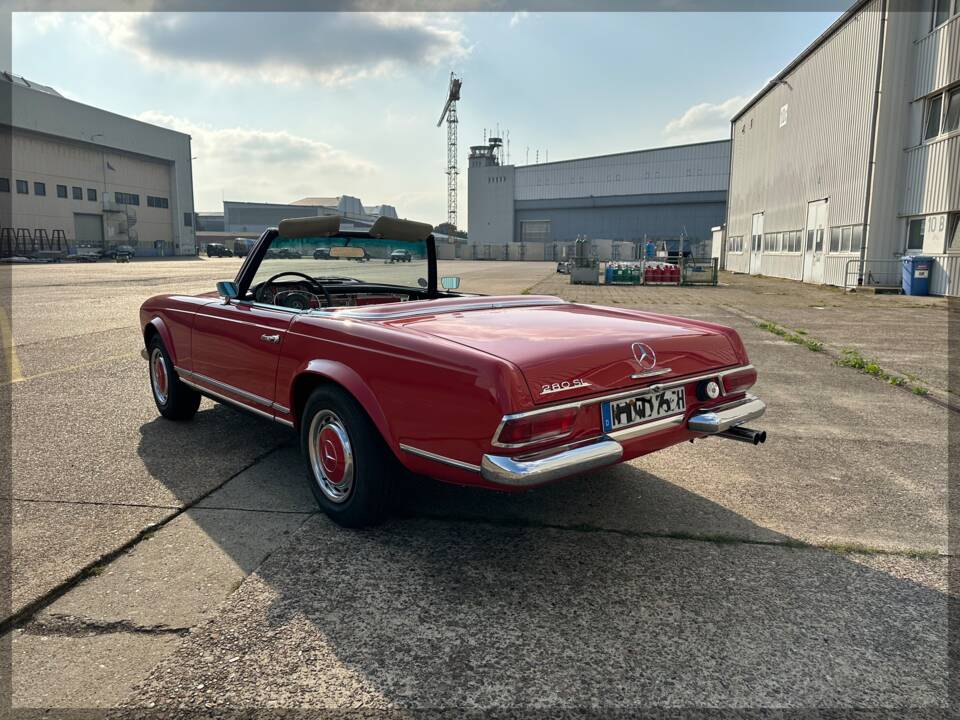 Bild 17/54 von Mercedes-Benz 280 SL (1968)