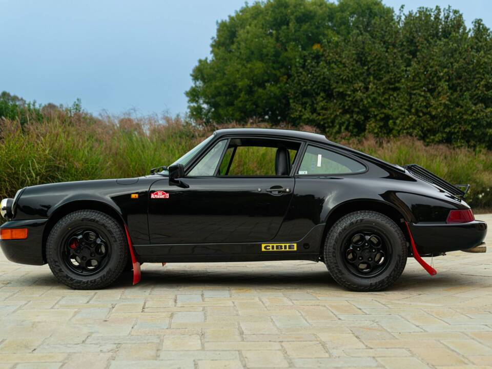 Image 25/50 of Porsche 911 Carrera 3.2 (1986)