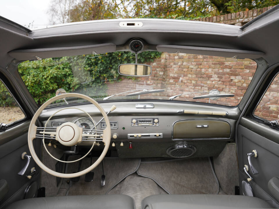 Image 48/50 of BMW 501 V8 (1965)