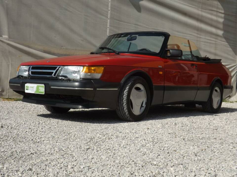 Image 2/50 de Saab 900 Turbo S 16V (1991)