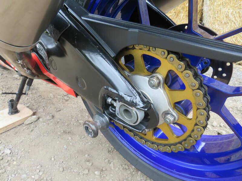 Image 37/41 of Aprilia DUMMY (2003)