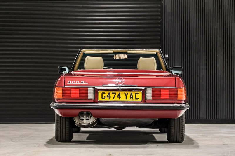 Image 7/35 of Mercedes-Benz 300 SL (1989)