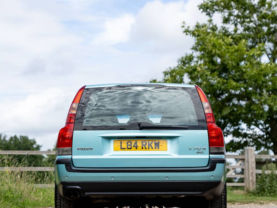 Image 18/50 de Volvo V70 R AWD (2003)