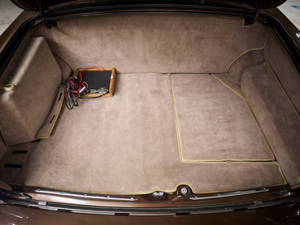 Bild 68/100 von Rolls-Royce Silver Shadow II (1980)