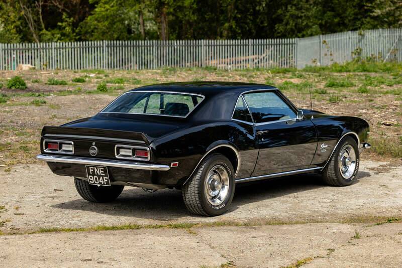 Image 15/22 of Chevrolet Camaro SS Sport (1968)