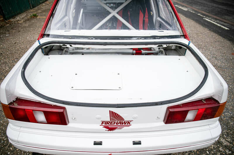 Image 22/50 of Ford Sierra RS Cosworth (1988)