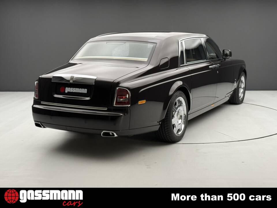 Image 7/15 of Rolls-Royce Phantom VII (2013)