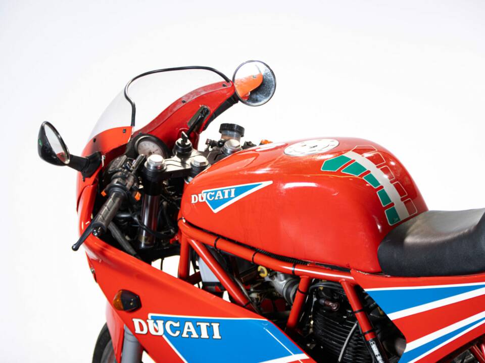 Bild 48/50 von Ducati 750 Sport (1986)