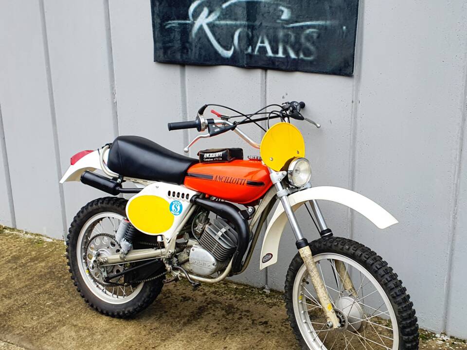 Immagine 3/8 di Ancillotti DUMMY (1976)