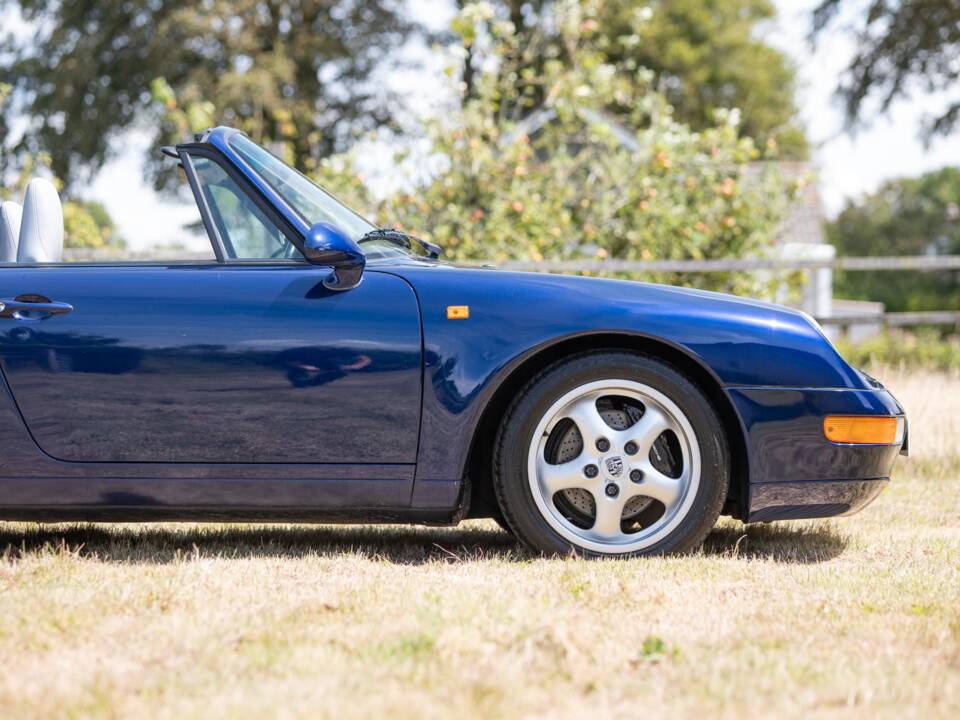 Afbeelding 27/50 van Porsche 911 Carrera (1995)