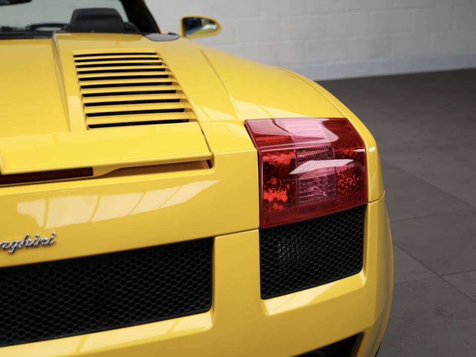 Afbeelding 49/50 van Lamborghini Gallardo Spyder (2007)