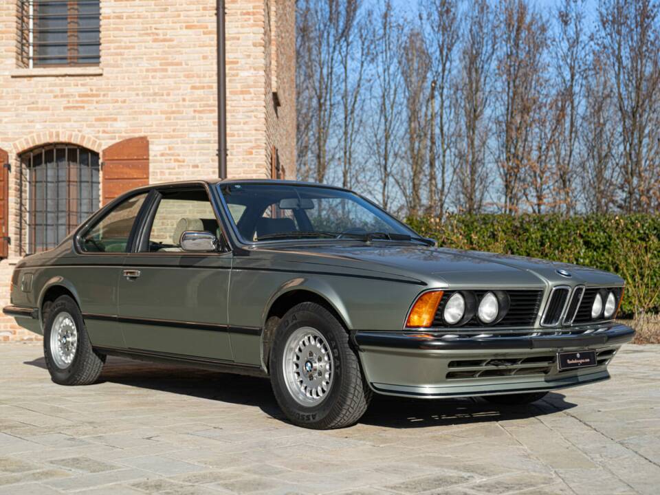 Bild 2/50 von BMW 635 CSi Group A (1983)