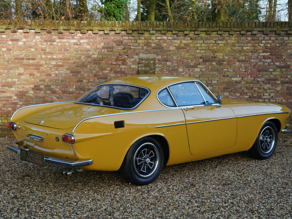 Image 31/50 of Volvo 1800 E (1970)