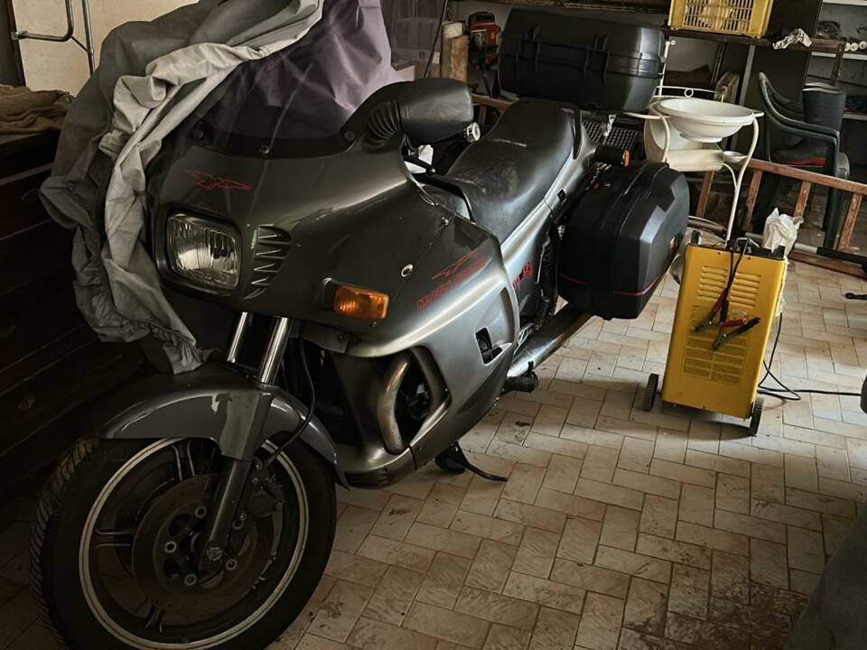Immagine 3/5 di Moto Guzzi 1000 SP III (1989)