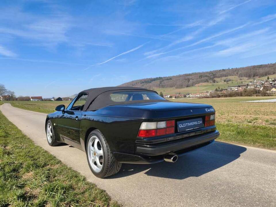 Bild 6/24 von Porsche 944 Turbo (1991)