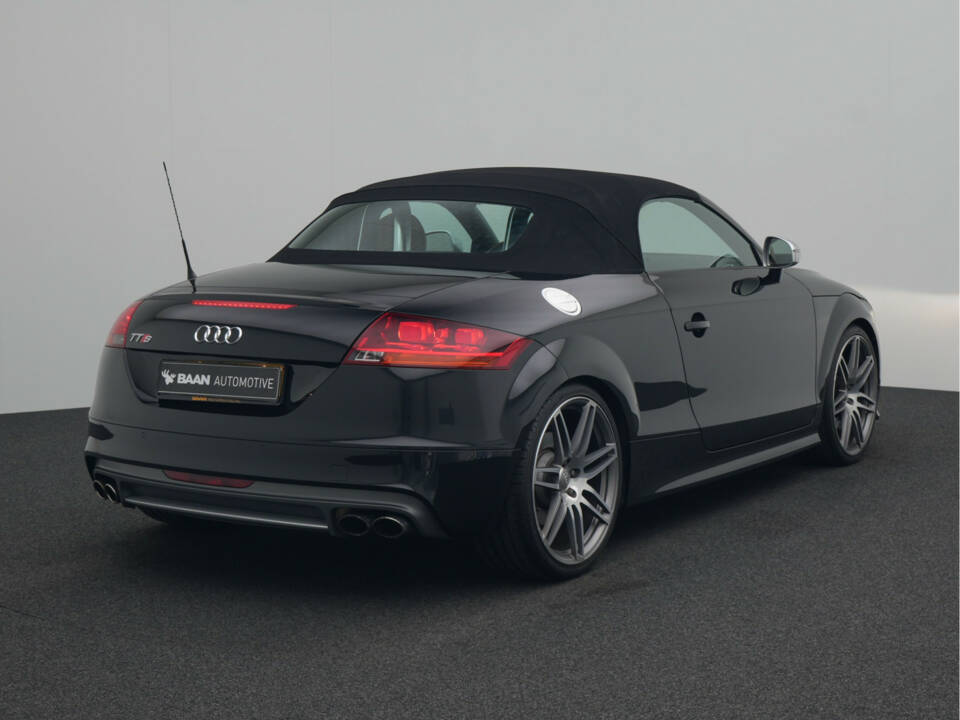 Image 32/41 de Audi TT 2.0 TFSI (2009)