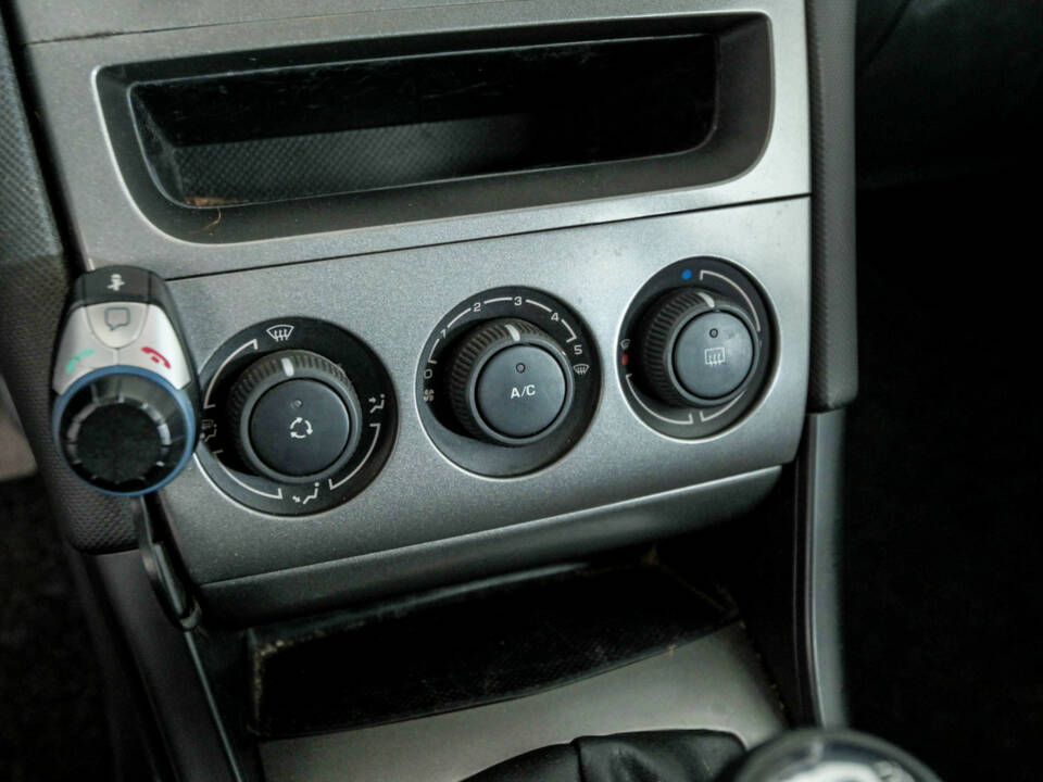 Bild 16/48 von Peugeot 308 1.6 VTi 120 Break (2008)