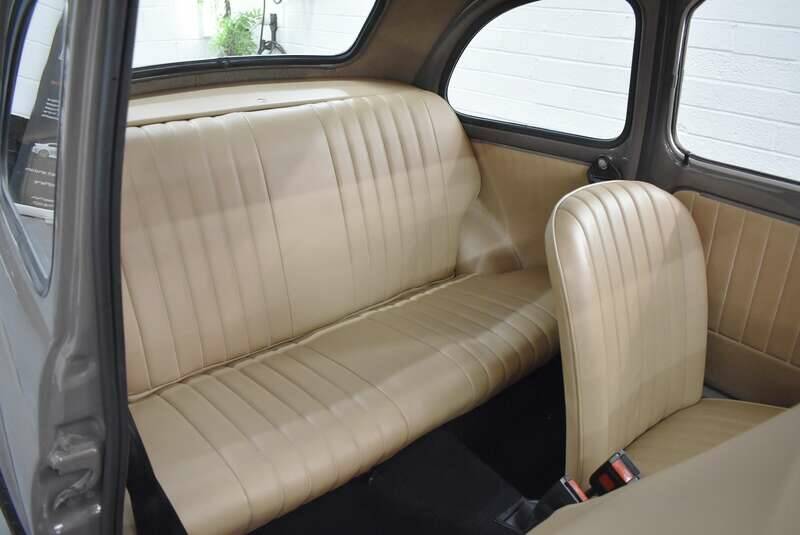 Image 19/33 of FIAT 500 L (1972)