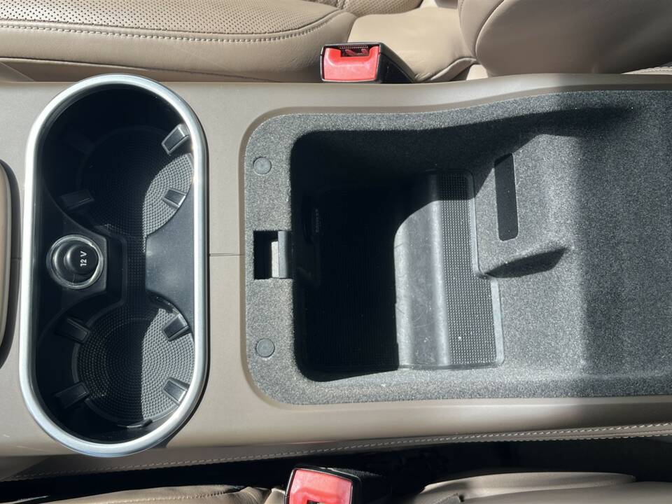 Image 15/51 de Porsche Cayenne Turbo (2011)