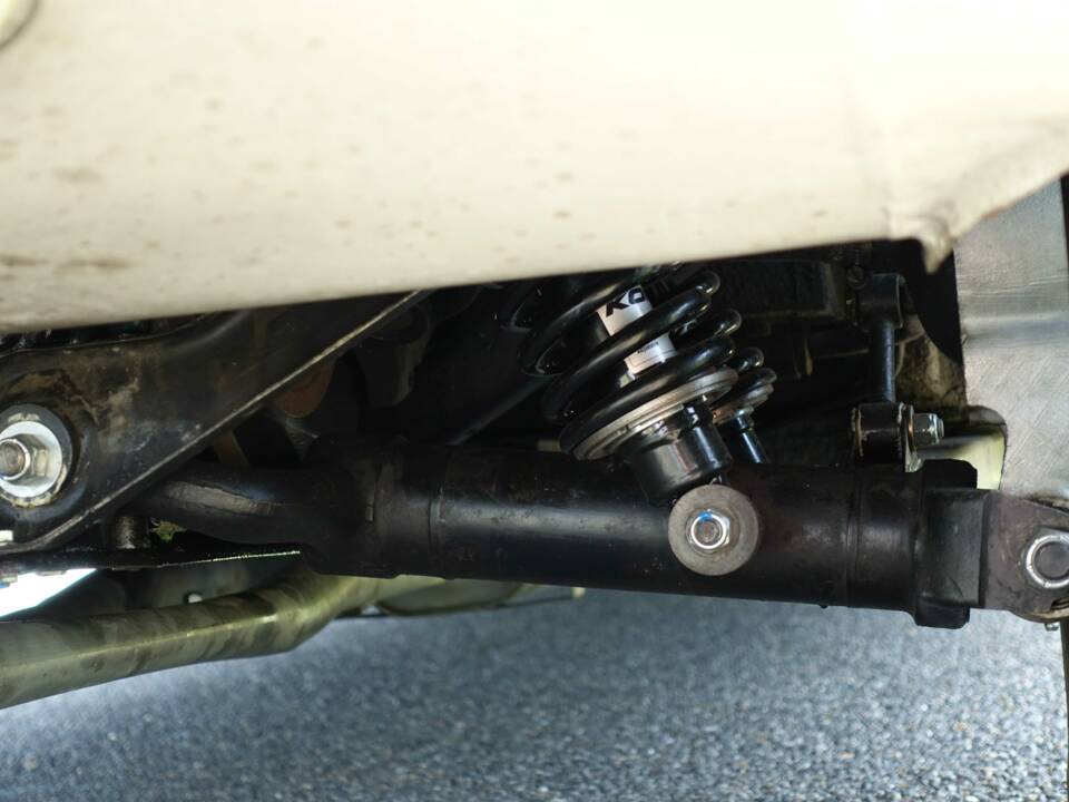 Image 37/39 de Jaguar XK-E (2+2) (1970)