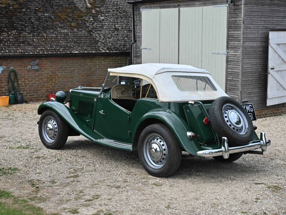 Image 9/50 of MG TD (1953)