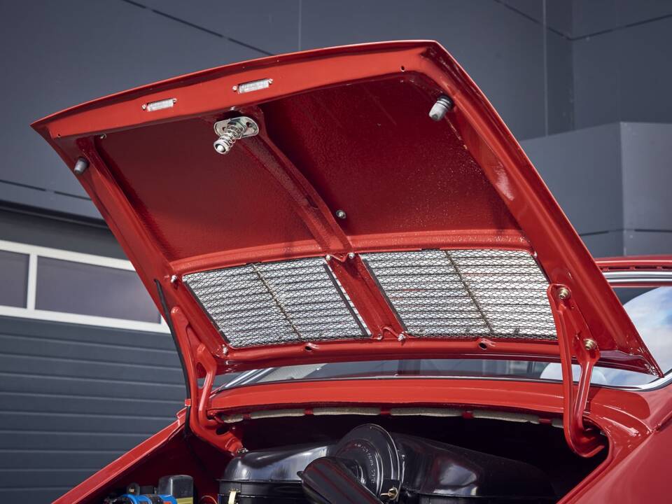 Bild 21/40 von Porsche 911 2.0 S (1967)