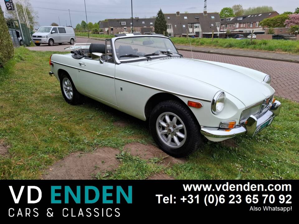 Immagine 17/33 di MG MGB (1978)