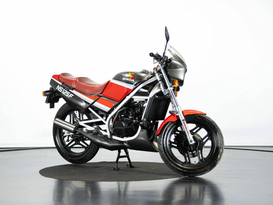 Image 6/50 of Honda NS 125F (1985)