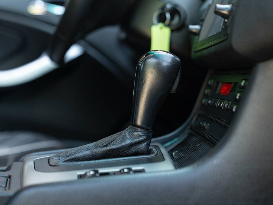 Immagine 31/50 di BMW 320Ci (2001)