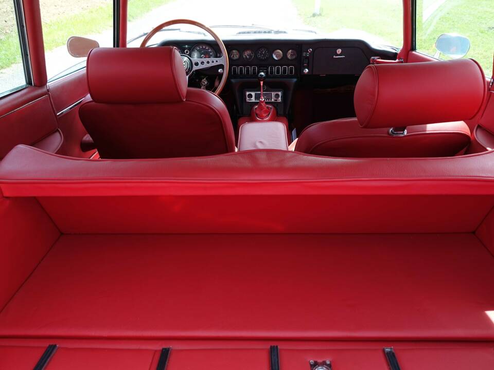 Image 32/39 de Jaguar XK-E (2+2) (1970)