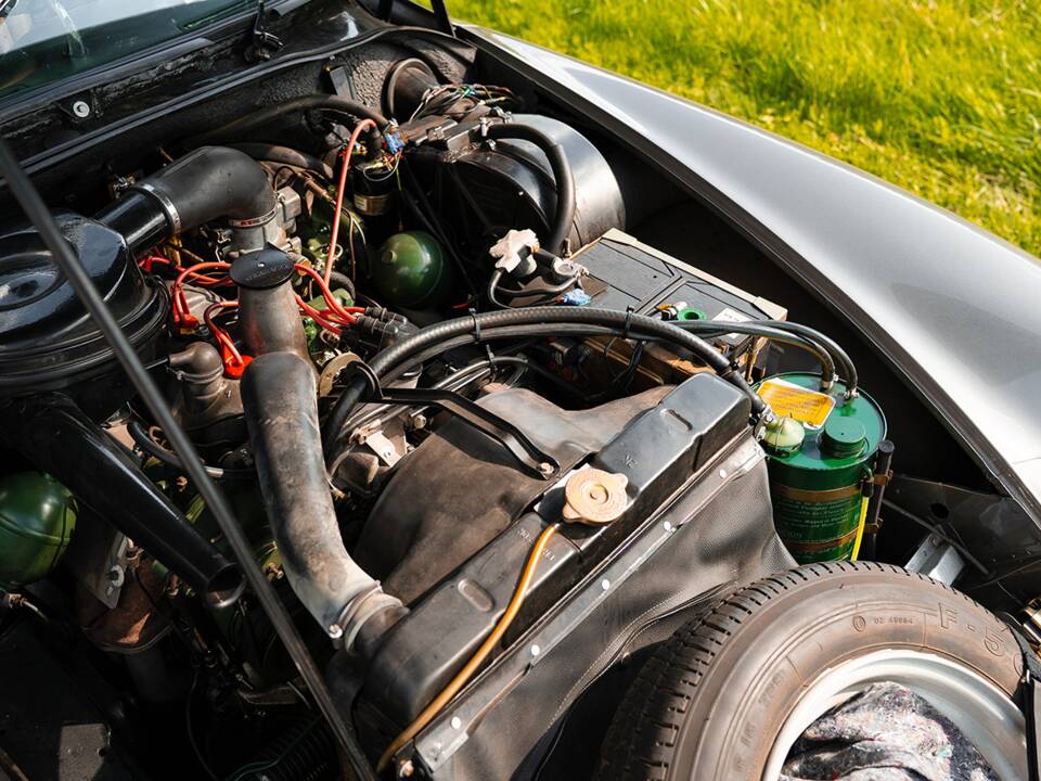 Bild 34/36 von Citroën DS 21 Pallas (1968)