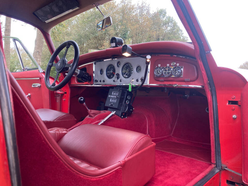 Image 17/51 of Jaguar XK 150 3.8 S FHC (1960)