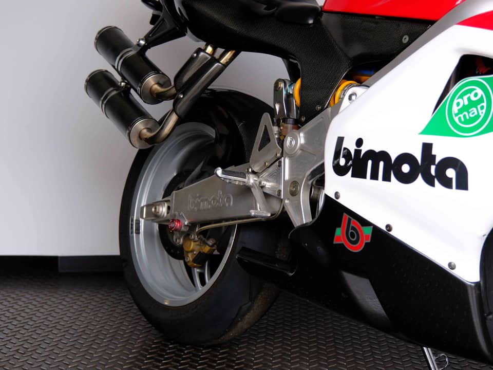 Image 27/94 of Bimota 500 V-Due (2003)