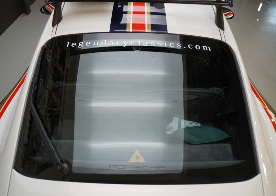 Image 37/50 de Porsche 911 Carrera (2005)