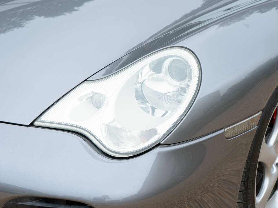 Image 10/50 of Porsche 911 Carrera 4S (2003)