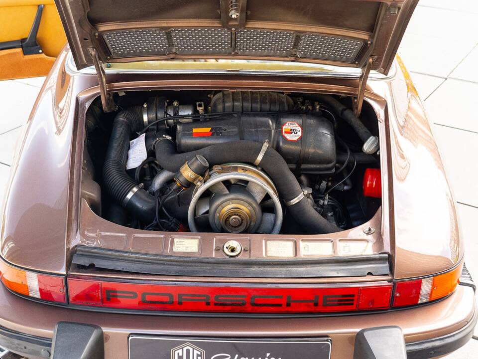 Bild 49/52 von Porsche 911 2.7 (1976)