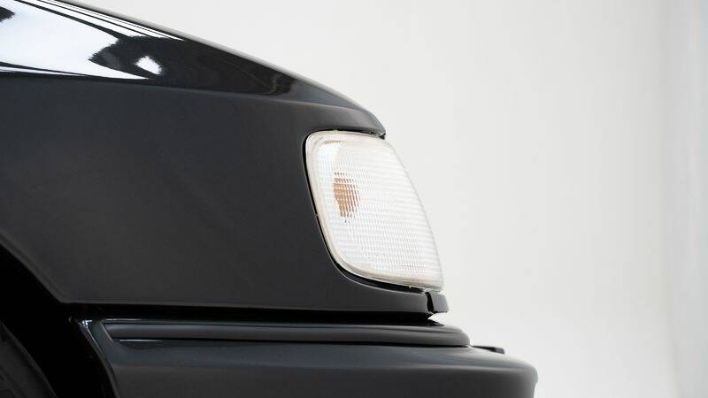 Image 13/15 of Ford Sierra Cosworth 4x4 (1990)