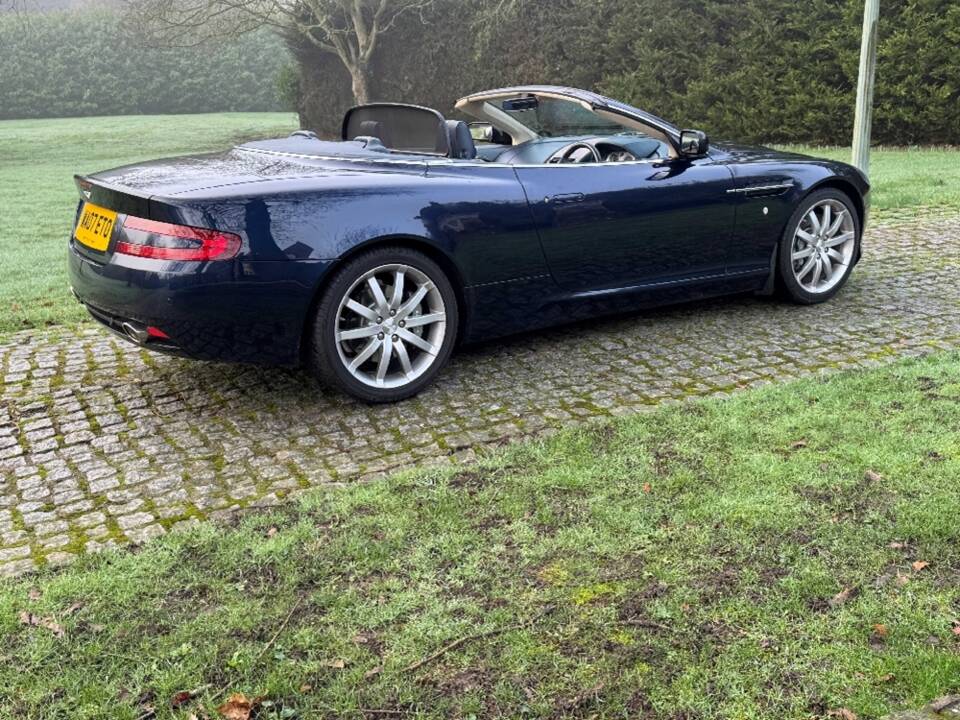 Image 23/48 of Aston Martin DB 9 Volante (2007)