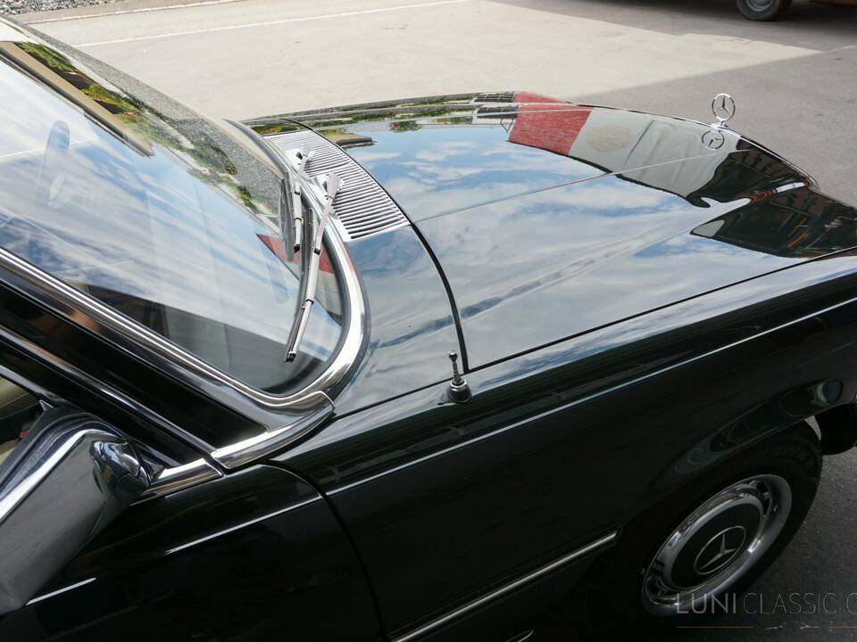 Bild 32/71 von Mercedes-Benz 280 S (1973)