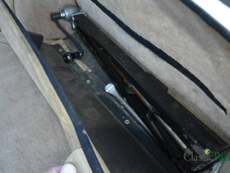 Imagen 36/50 de Rolls-Royce Silver Wraith II (1979)