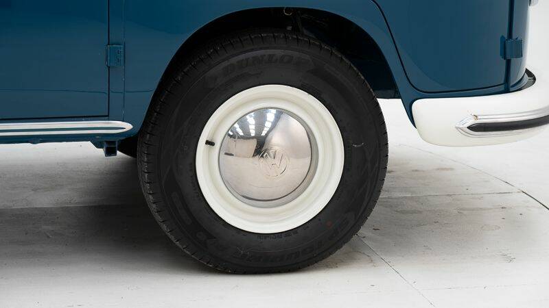 Image 10/15 de Volkswagen T1 Samba 1.2 (1965)