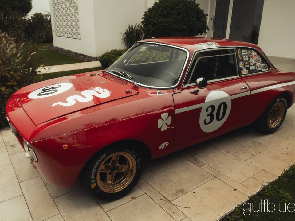 Immagine 5/49 di Alfa Romeo Giulia GTA 1300 Junior (1968)