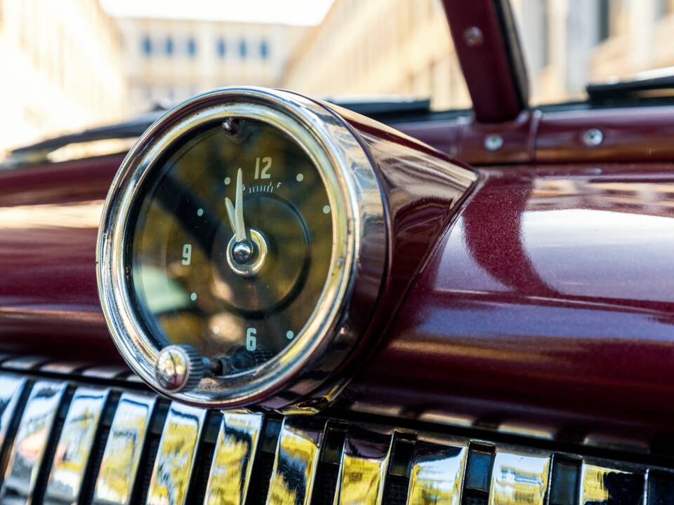 Bild 15/35 von Chevrolet Deluxe Styleline (1951)